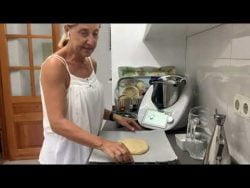 Coca de verduras Thermomix | #masasthermomix #cocas #tm6