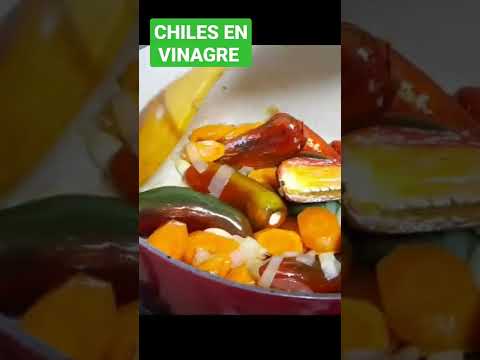 Deliciosos chiles en vinagre. Sencillos de preparar 😋👌 #receta