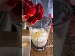 Pancakes con fresa #receta facil y muy rica