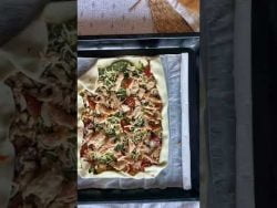 #receta #recetas #recetafacil #hojaldre #pesto #pollo #queso