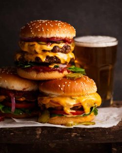 Hamburguesa con queso – doble o individual
