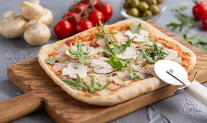 Fajipizza con jamón york y mucho queso: receta perfecta para cenar