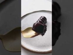 Thermomix Chocolate Mousse Logs | Free Recipe by alyce alexandra
