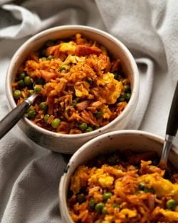 Arroz Frito Rojo Vietnamita |  RecetaTin Eats