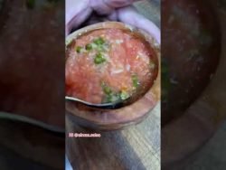 Deliciosa Salsita fresca con los chiles en escabeche #shorts #salsa #receta #chile #escabeche