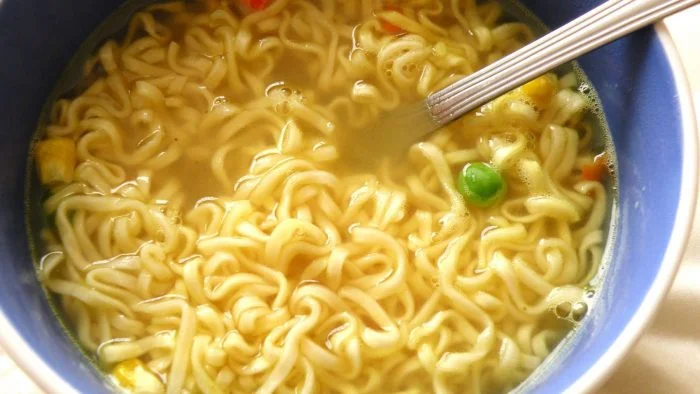 Fideos ramen con tahini