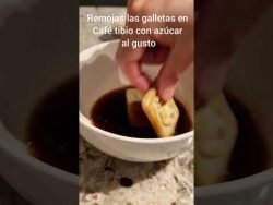 Idea de postre fácil y muy rico😋Tiramisu prueba! #shorts #receta #ytshort