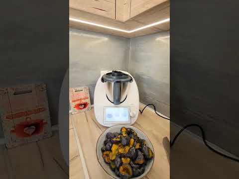 Making Plum Jam with Thermomix is more fun. #thermomix #plumjam #tm6 #thermomixrecipes #cookwithme