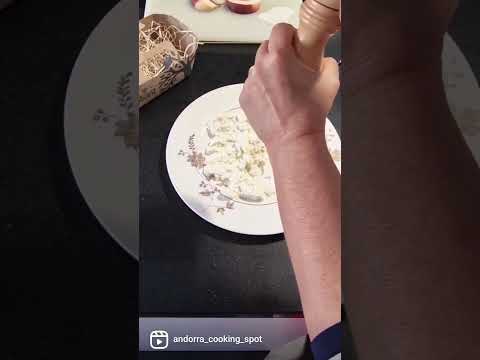 melocotones blancos, procciutto di Parma y burrata #receta #recipy #salad #salad #burrata