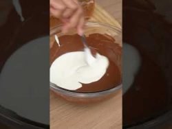 PASTEL RELLENO CON CHOCOLATE #shorts #receta #chocolate