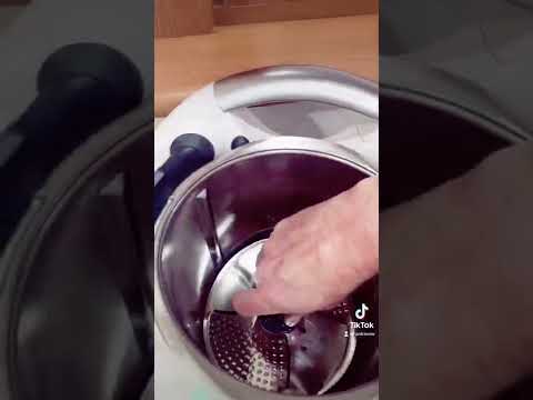 Peeling Ginger using your Thermomix Bladecover/Peeler