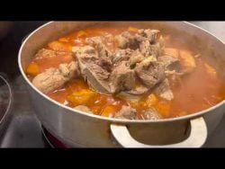#Receta dominicana de abuela dominicana berenjena guisada con queso y carne de cerdo