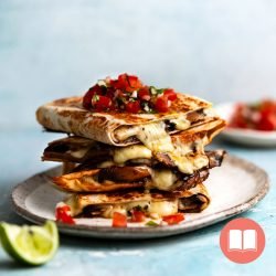 Quesadillas de Champiñones |  RecetaTin Eats