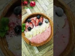 Banana Raspberry Smoothie Bowl (Thermomix® Recipes)