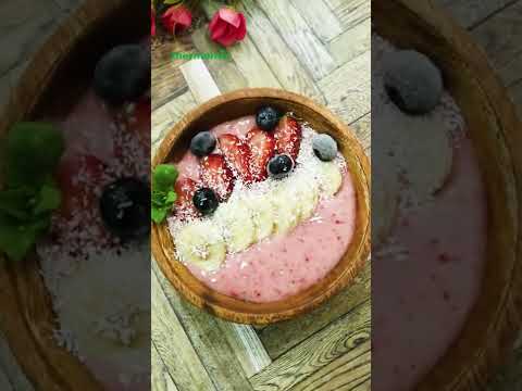 Banana Raspberry Smoothie Bowl (Thermomix® Recipes)