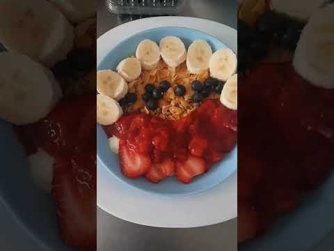 Desayuno fácil y saludable🥣#fitness #food #receta #recetassaludables #desayuno #youtubeislife