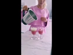 Koktajl na deser? Truskawkowa matcha latte na Thermomix🍓