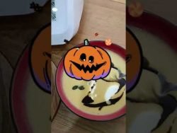 Kürbissuppe (Yummie) an Halloween (Monsieur Cuisine Smart)