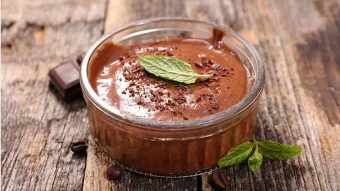 La receta de natillas caseras de chocolate más sana y rica