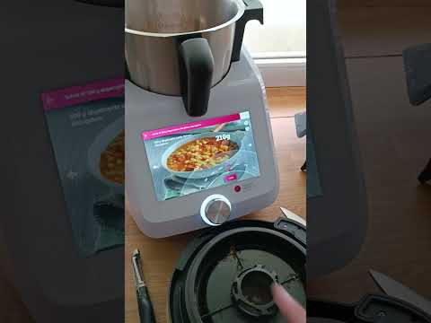 Monsieur Cuisine Smart | Er reagiert auf Streicheleinheiten!