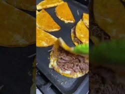Quesabirrias #shorts #recipe #food #comida #receta #fyp #comidamexicana #birria