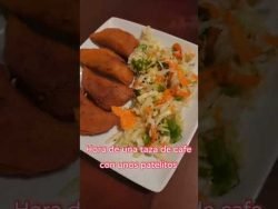 #receta #youtubeshorts pastelitos salvadoreños