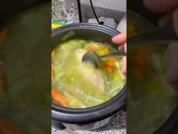 Sopa de pollo en arrocera #receta