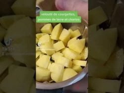 Velouté de courgettes pommes de terre et chorizo #thermomix #thermomixtm6 #tm6 #cookidoo
