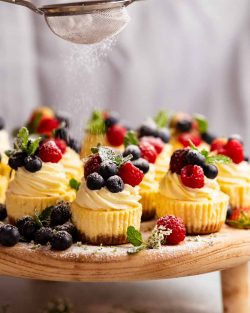 Mini tartas de queso |  RecetaTin Eats
