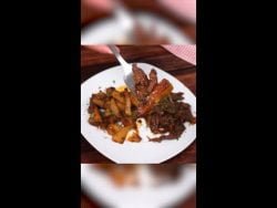 Carne así sólo en un restaurante ¡PERFECTA PARA LA CENA! 😋👩🏼‍🍳 #shorts #receta #comida #viral #fyp