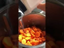 Carottes aux lardons façon vichy Thermomix . Détail sur mon blog