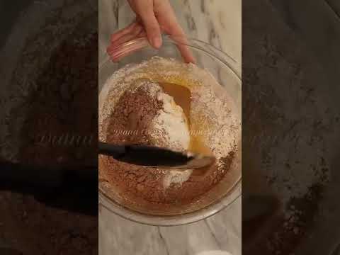 deliciosos brownies. receta en comentarios ¡suscribete! #fudgybrownie #receta #chocolate #brownies