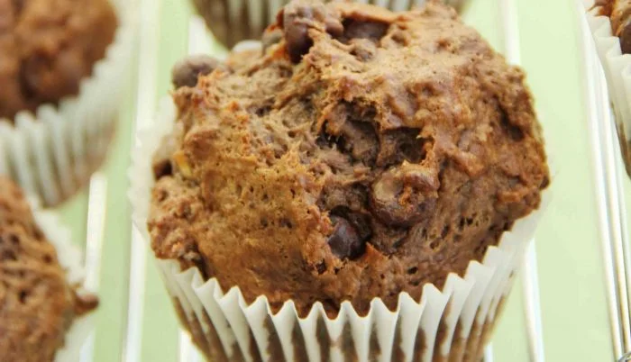 Muffins de crema de cacahuete y trocitos de chocolate