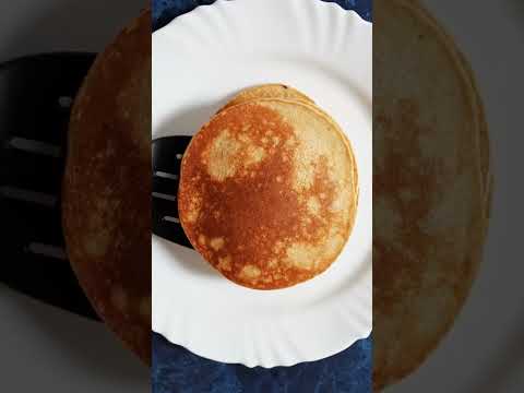 Pancakes de avena y banana saludables 🥞🥞#youtubeshorts #shorts #food #viralvideo #receta #pancake