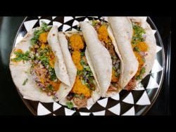 Preparando Tacos De Carnitas #video #food #receta