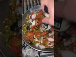 Salsita apachurrado y borracha #shorts #receta #salsa #deli #cocina #picante