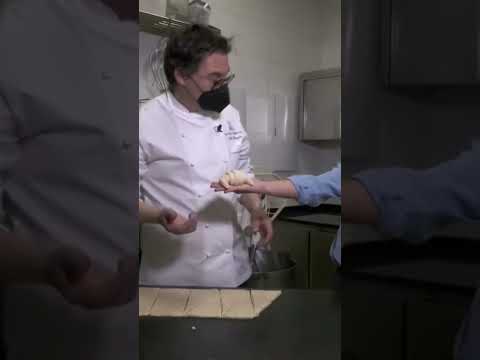 Clases de #croissant y #receta en mi canal @MarVillalobos #shorts #tips
