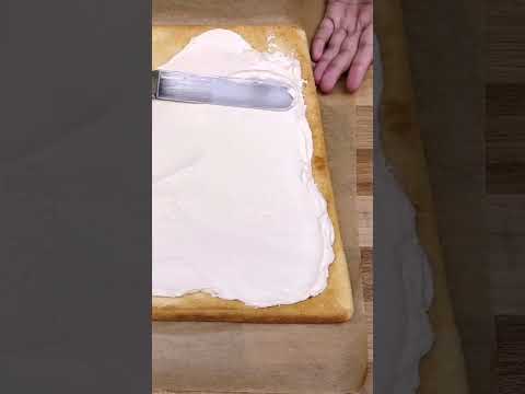 gâteau roulé / roll cake #easyrecipe #recipe #bûchedenoël #recette #receta #shorts