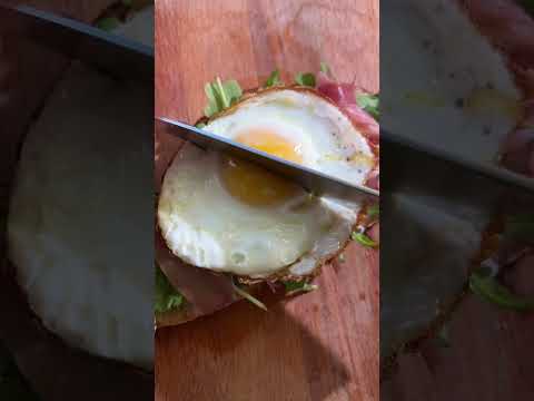 La Mejor tostada de desayuno 🥰💚 #tostadas #desayuno #comidasana #almuerzo #receta