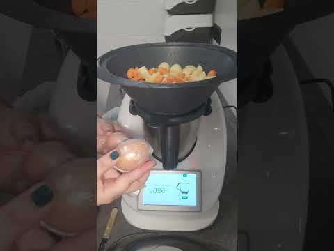 Cazuela de patatas , con arroz blanco y huevos duros en el Varoma con mi Thermomix ® tm6