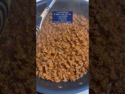 Chorizo Refried Beans #freddsters #foodie #cooking #recipe #receta #beans #chorizo #mexican #shorts