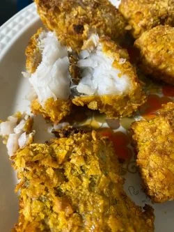 Merluza crujiente con Air Fryer de Cosori