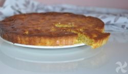 Pastel de manzana y naranja
