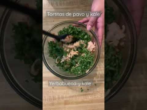Receta: tortitas de pavo molido con kale! #receta #comidasaludable #easyrecipe #recetafacil