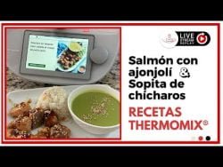 Salmón y sopa de chícharos con Thermomix
