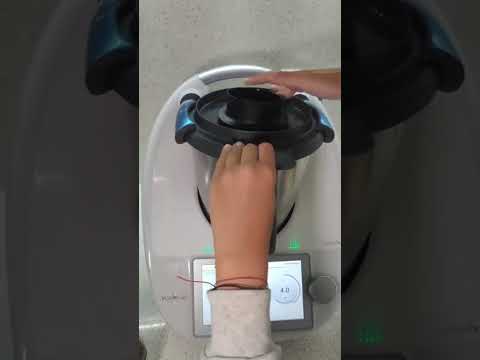 Un robot que cocina😱 increible #cocina #thermomix #comida #increible #gourmet #recetas