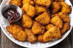Crispy Air Fryer Pollo con palomitas de maíz