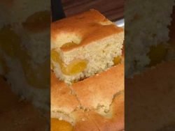 BIZCOCHO DE DURAZNOS. #shorts #receta #pastel #bizcocho #durazno #recetasencilla