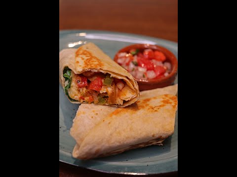 ¡Burritos de Pollo! 🍗🌯😍 #Burrito #Pollo #tortilla #Comida #receta #tutorial #vlog #fyp #Paraguay