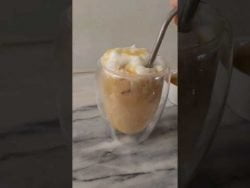 caramel macchiato helado #starbucks #café #caramelmacchiato #receta #recetafacil